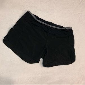 Lululemon Shorts Size 6
